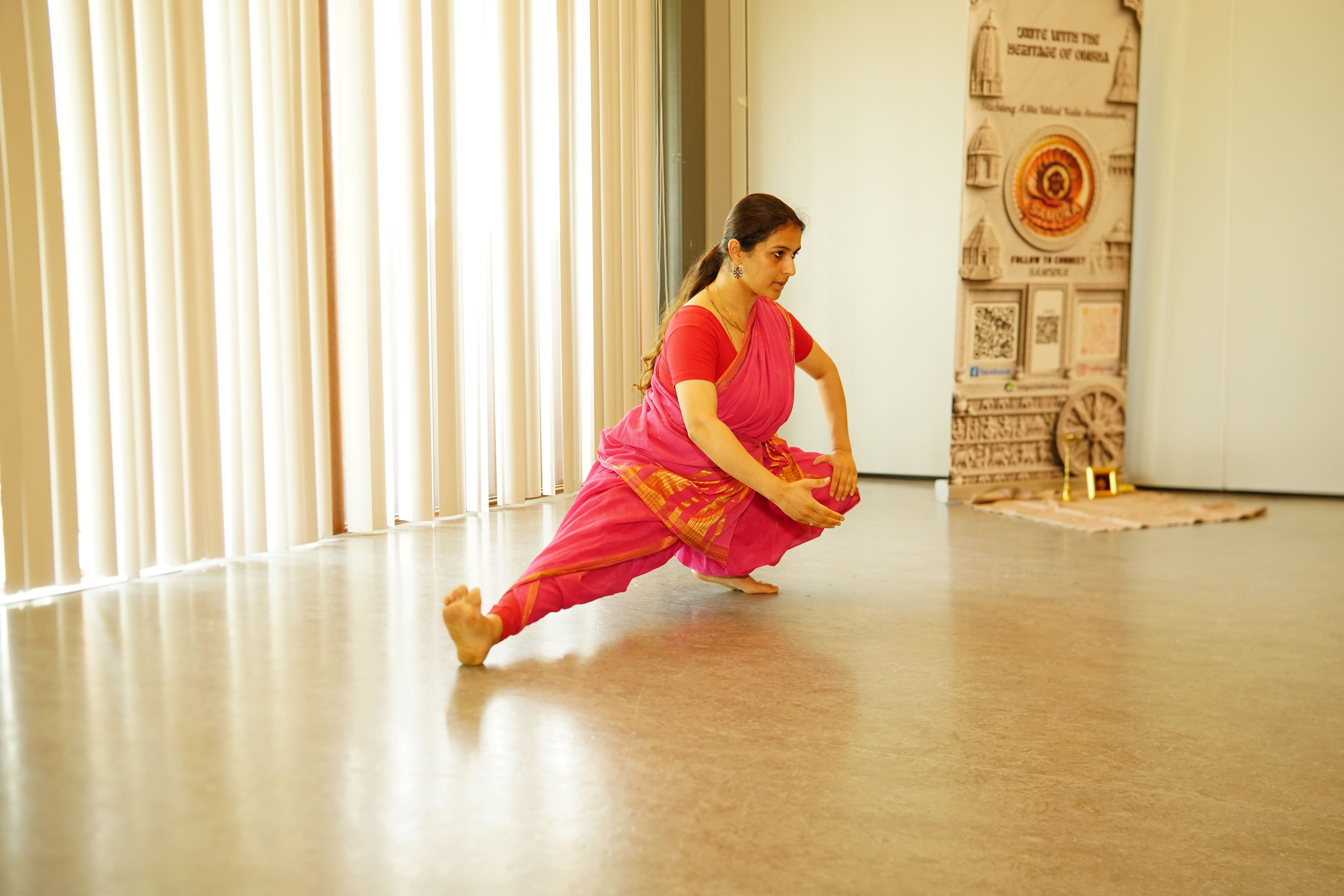 Odissi Students group practice